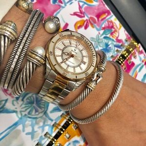 Beautiful David Yurman Bangle